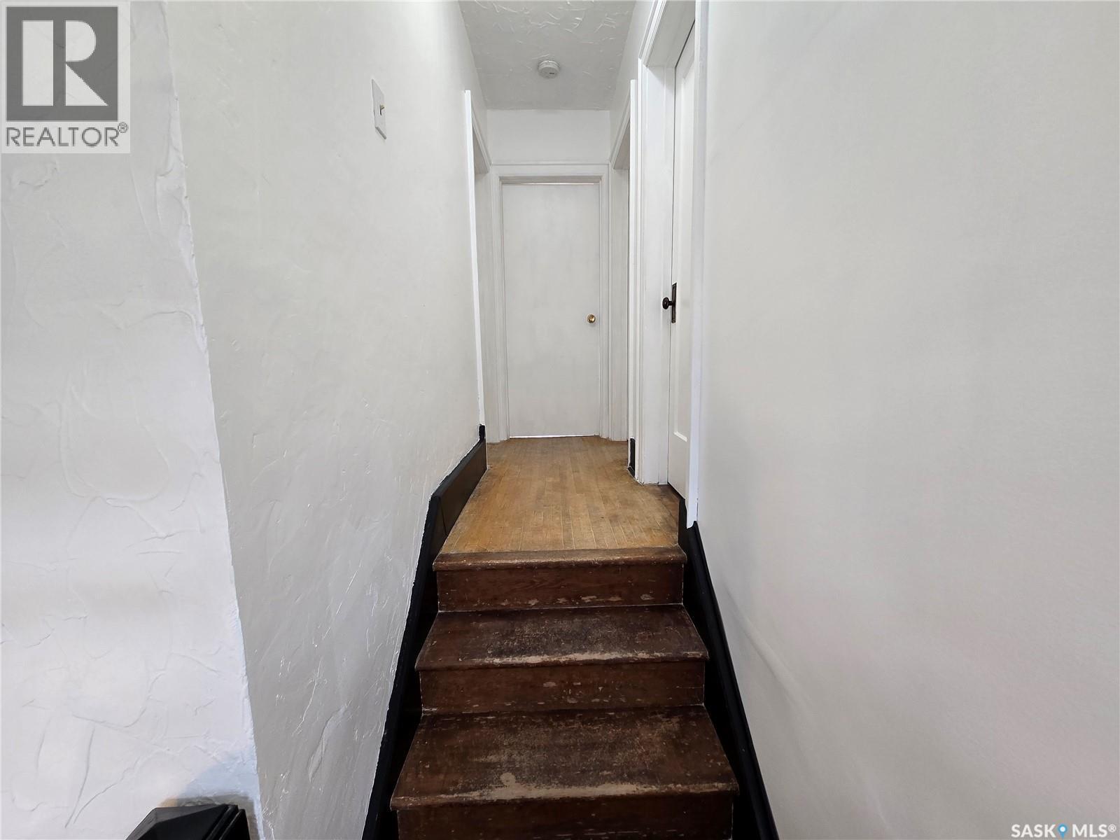 120 8Th Street E, Saskatoon, SK