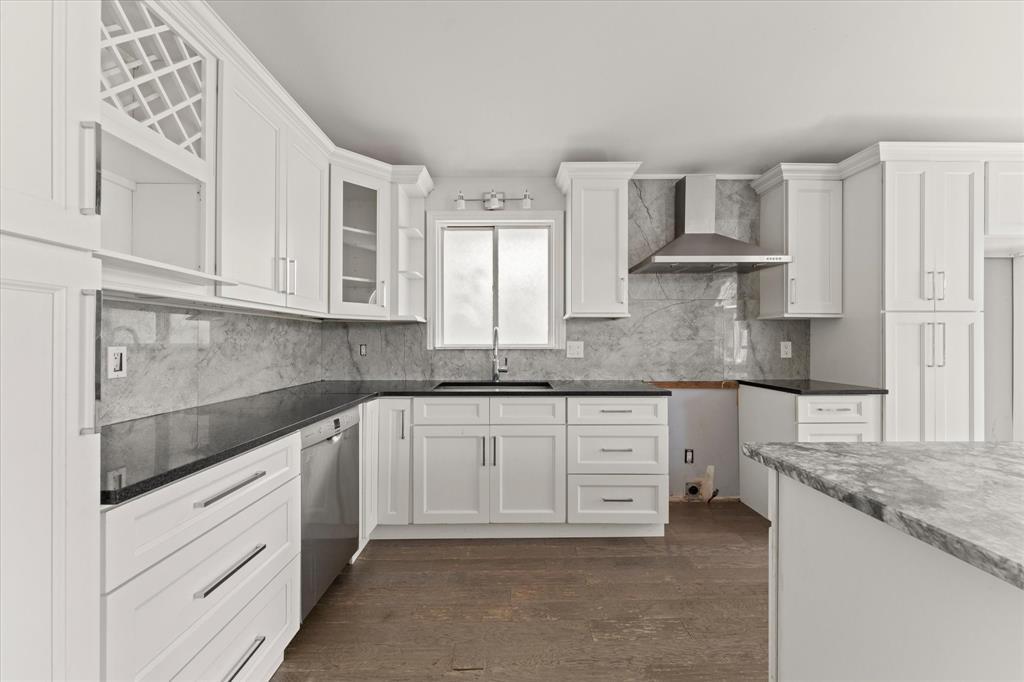 1320 Hansen Crescent, Windsor, ON