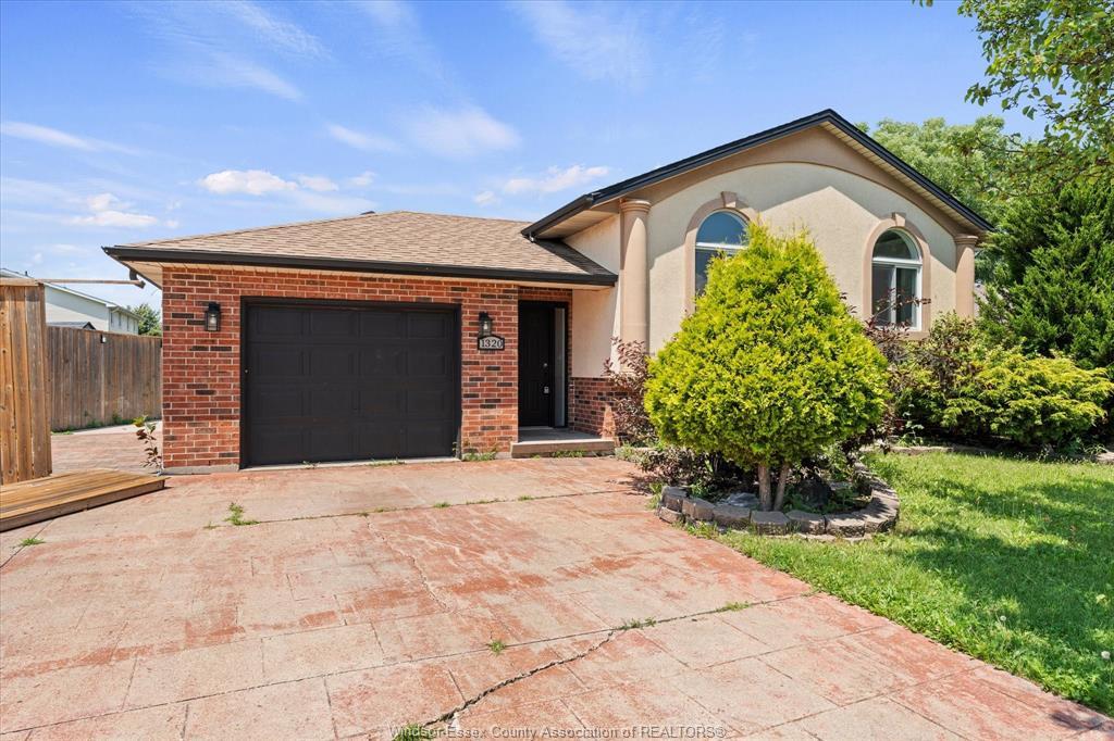 1320 Hansen Crescent, Windsor, ON