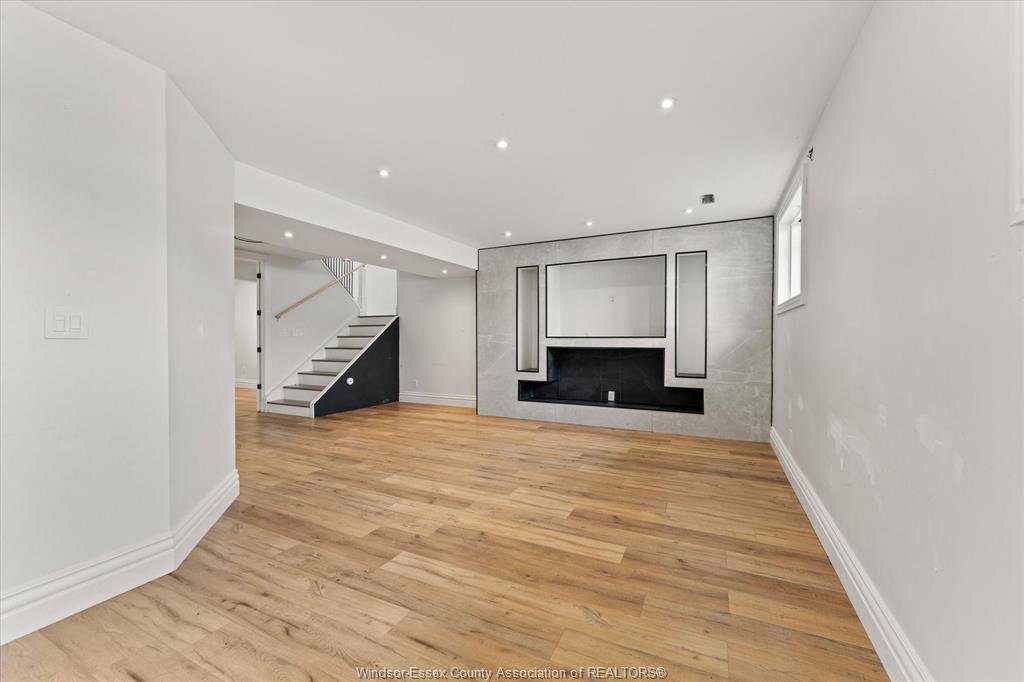 1320 Hansen Crescent, Windsor, ON