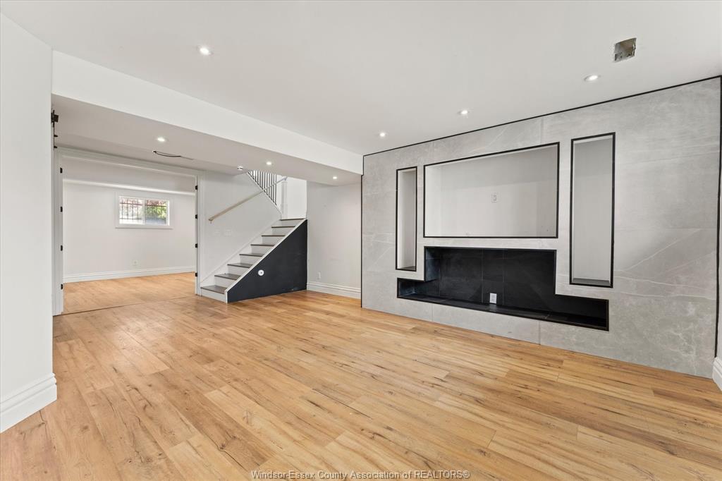 1320 Hansen Crescent, Windsor, ON