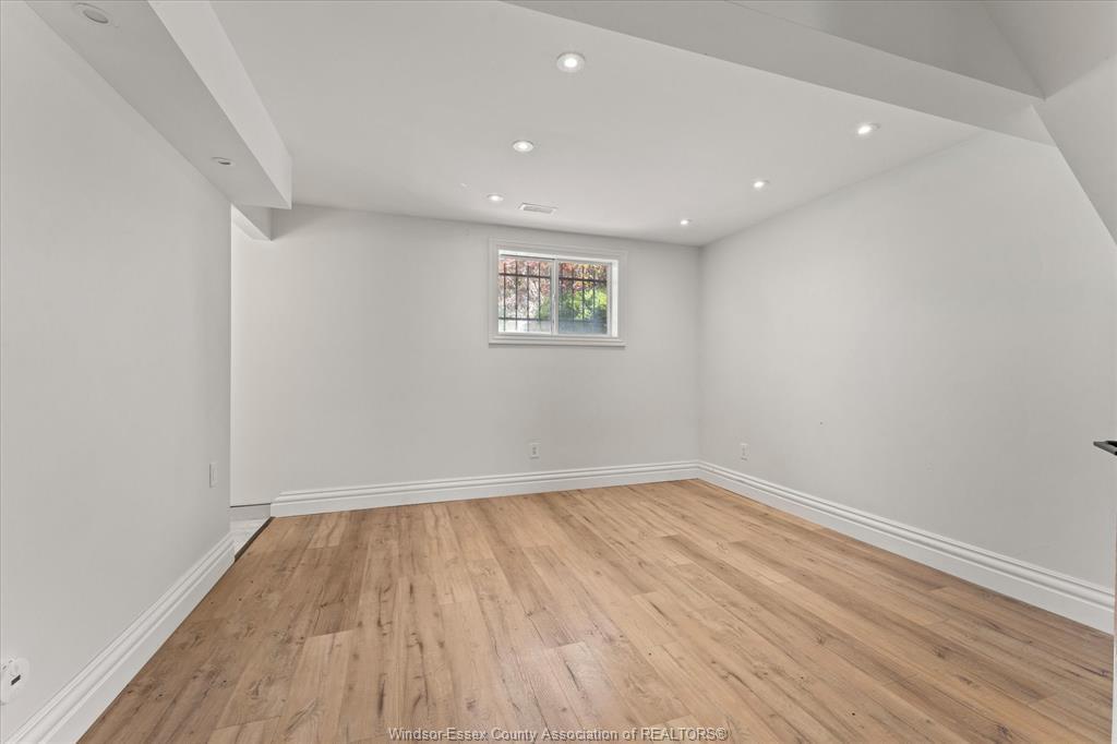 1320 Hansen Crescent, Windsor, ON