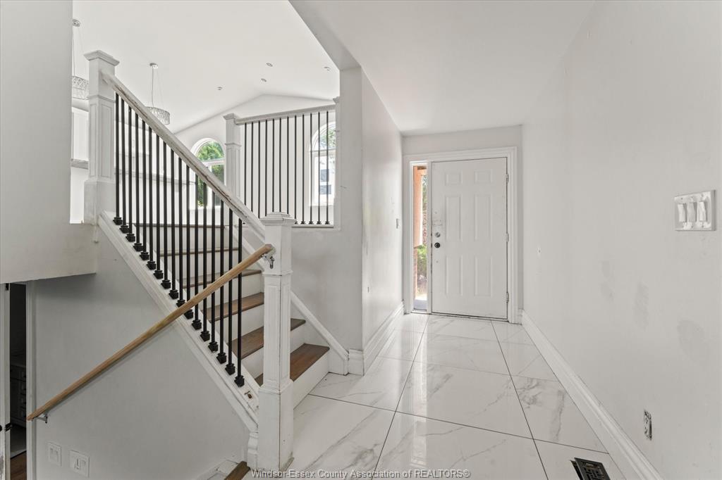 1320 Hansen Crescent, Windsor, ON