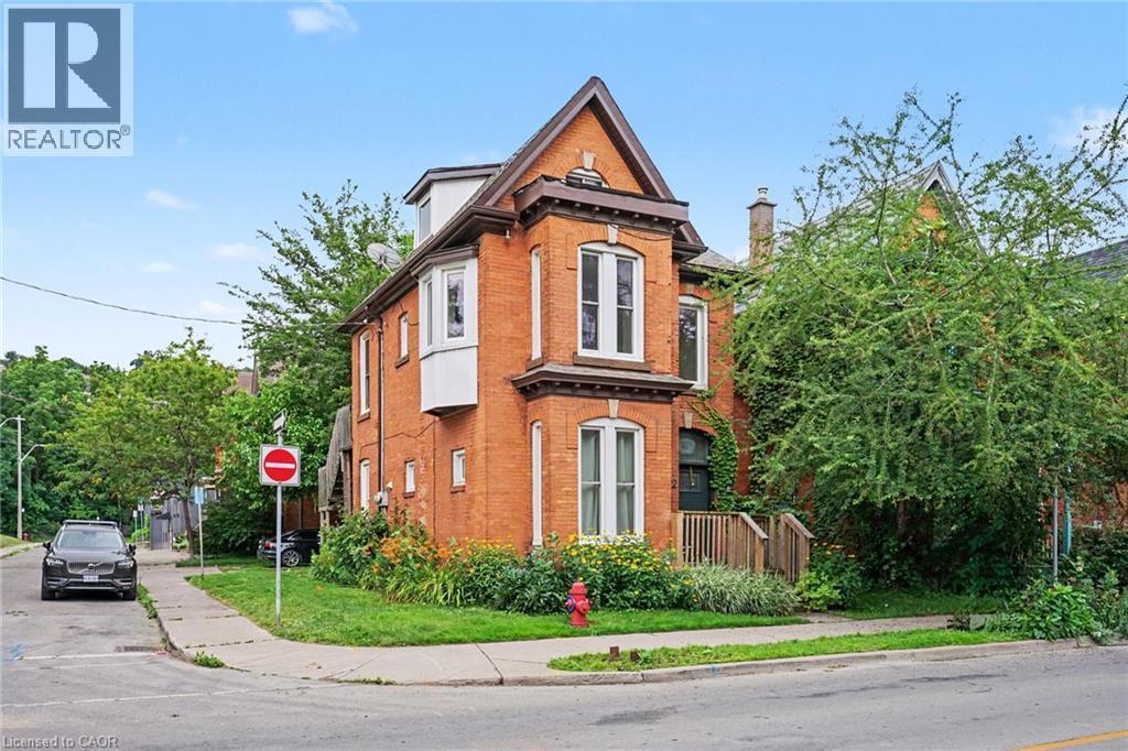 22 Stinson Street, Hamilton, ON - Outdoor