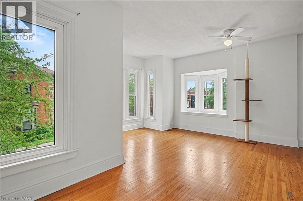22 Stinson Street, Hamilton, ON - Indoor Photo Showing Other Room