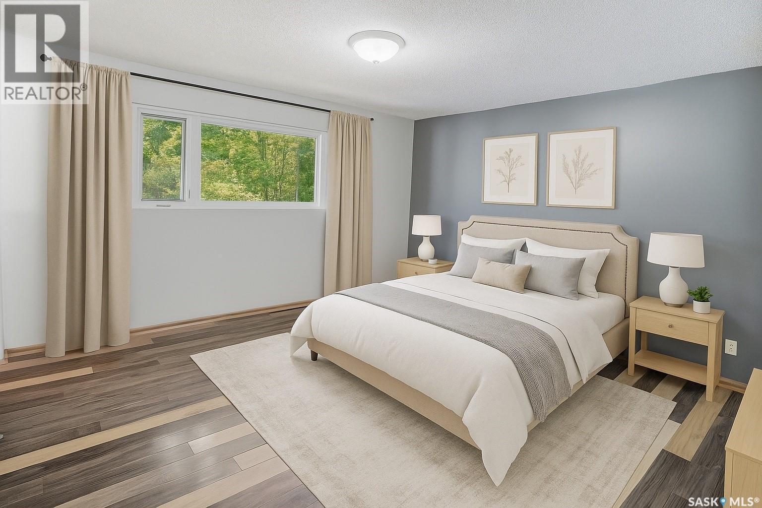 352 Carleton Drive, Saskatoon, SK