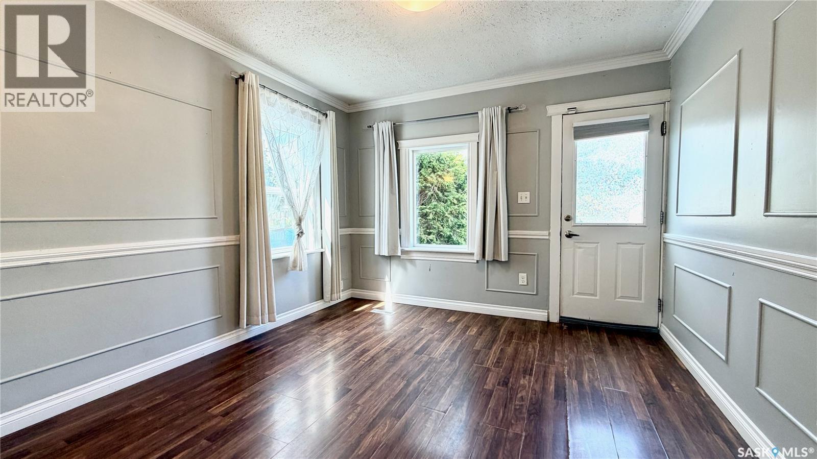 320 M Avenue N, Saskatoon, SK