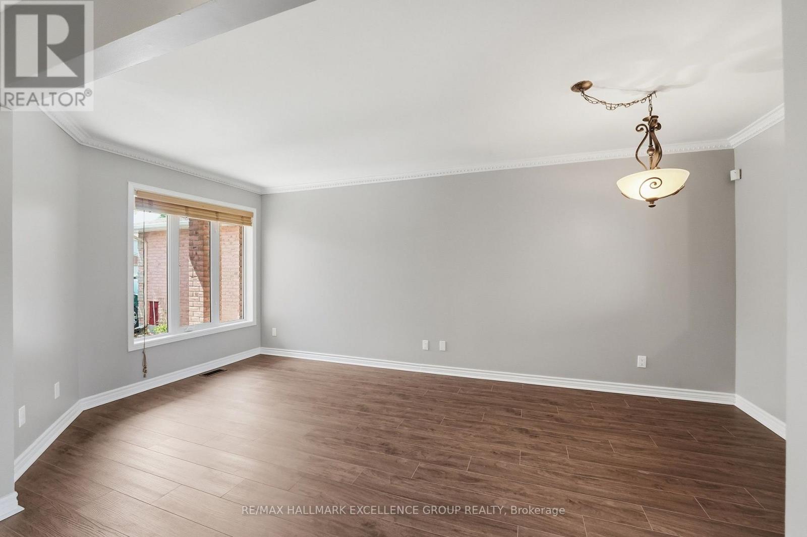 887 Nesting Way, Ottawa, ON