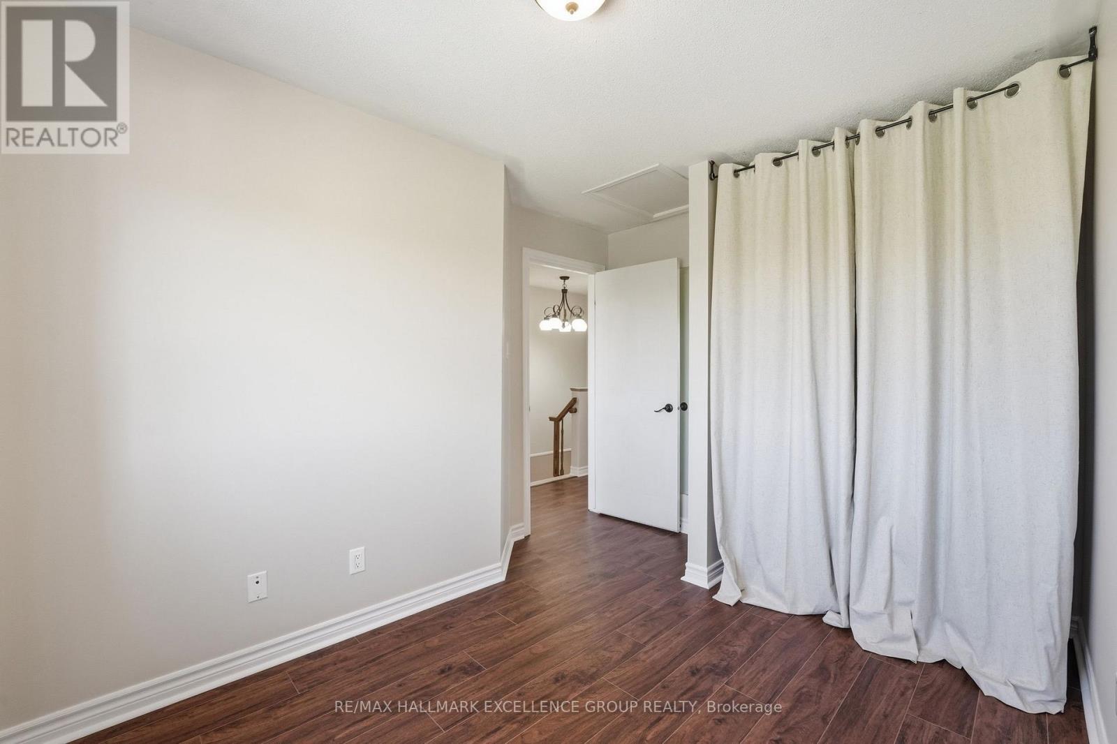 887 Nesting Way, Ottawa, ON