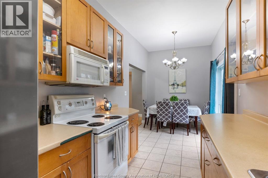 576 Ducharme, Windsor, ON