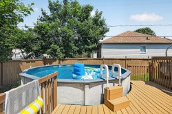 Pool -