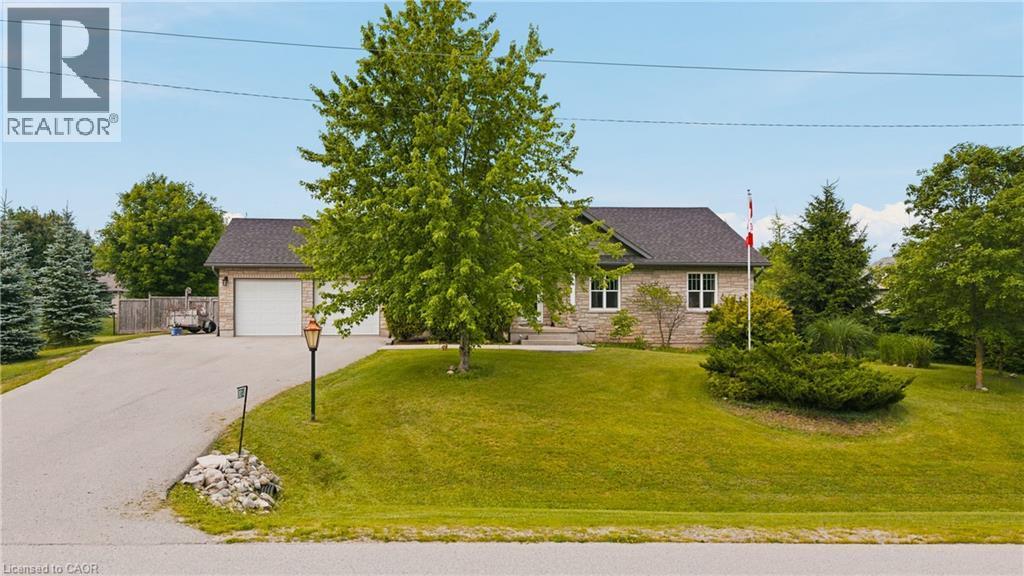 14 Regency Drive, Minto, ON