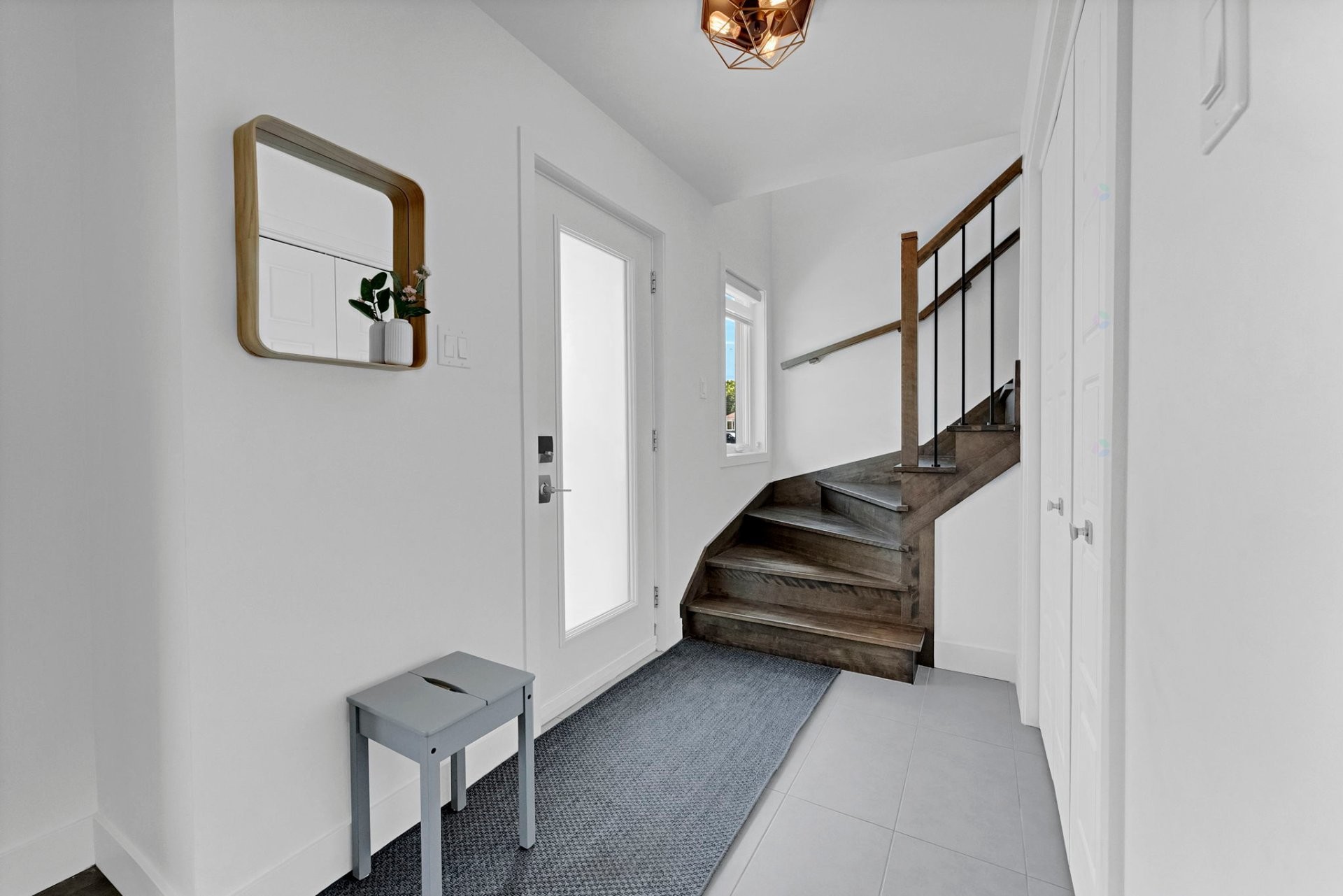 Escalier - 1019 Av. Boucher, Saint-Agapit, QC - Indoor Photo Showing Other Room