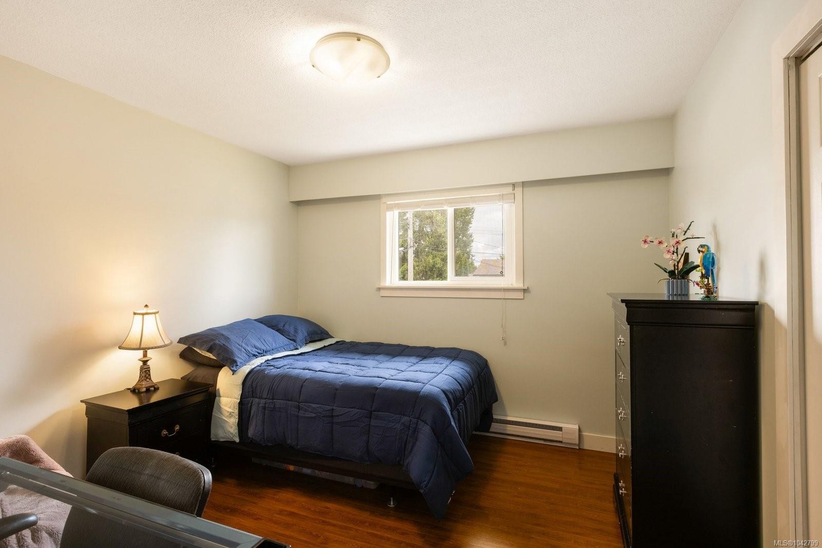 10019 Siddall Rd, Sidney, BC