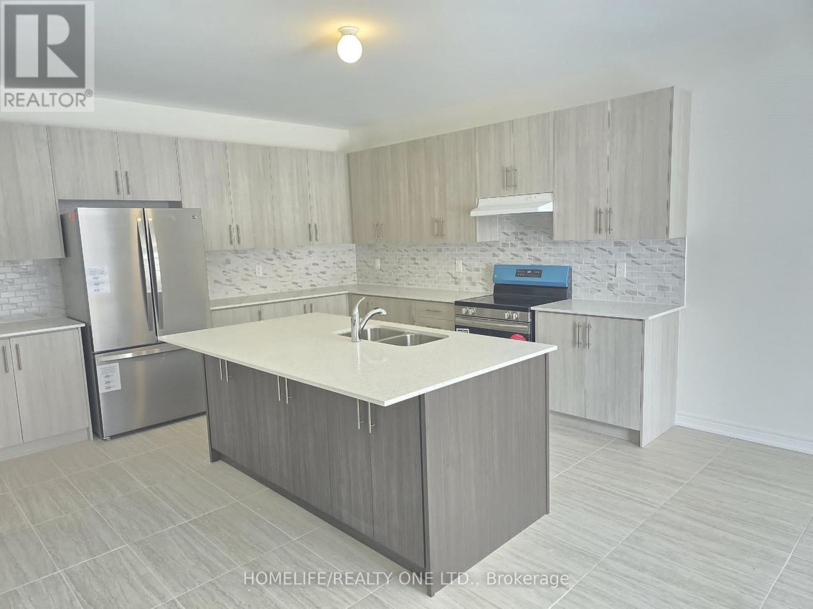 1493 Davis Loop S, Innisfil, ON
