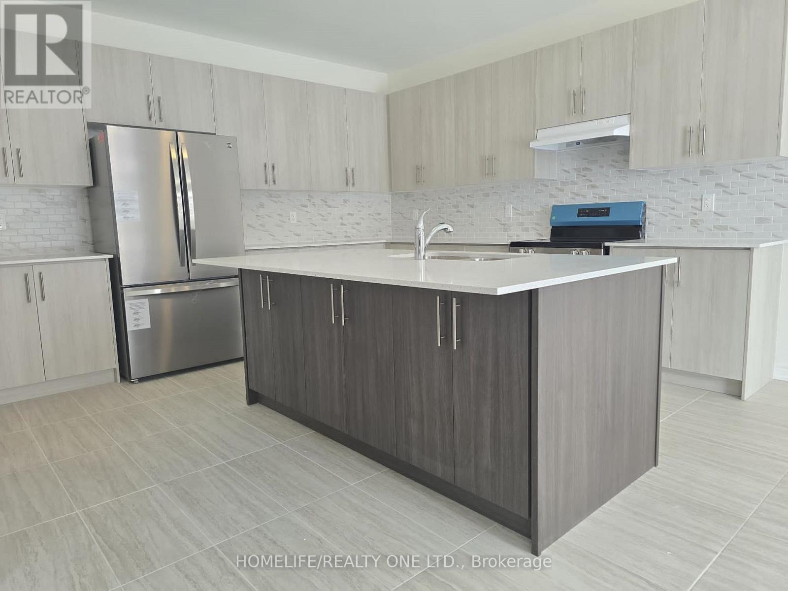 1493 Davis Loop S, Innisfil, ON