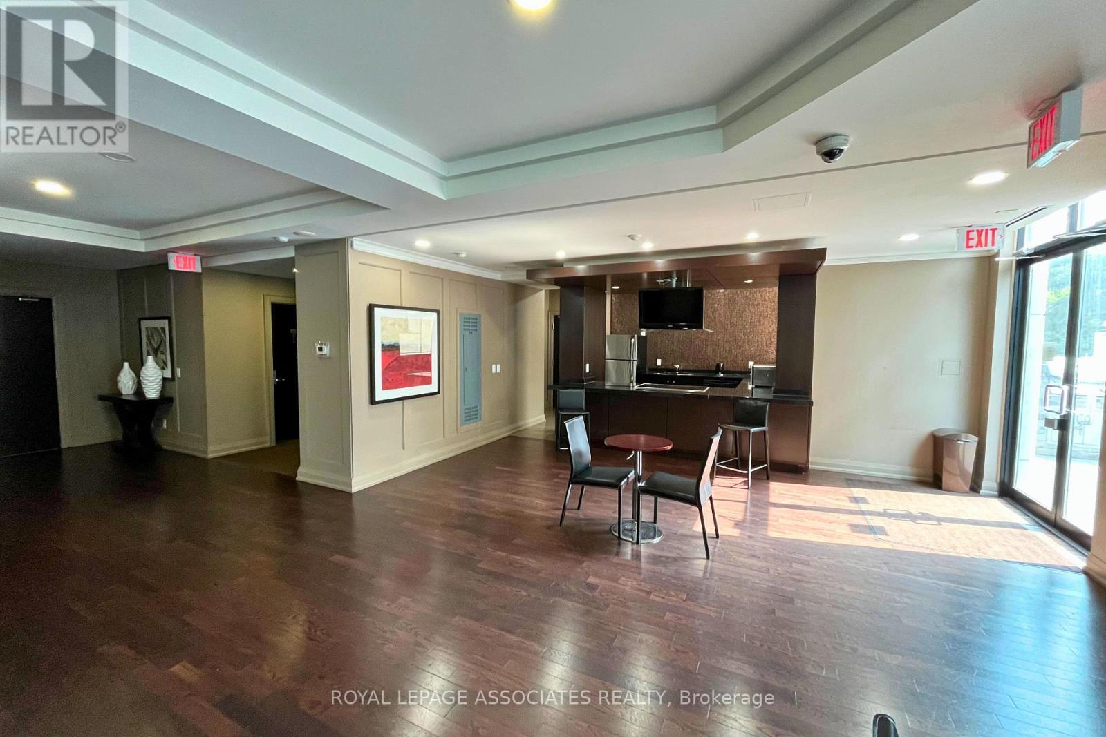101 - 111 Upper Duke Crescent, Markham, ON