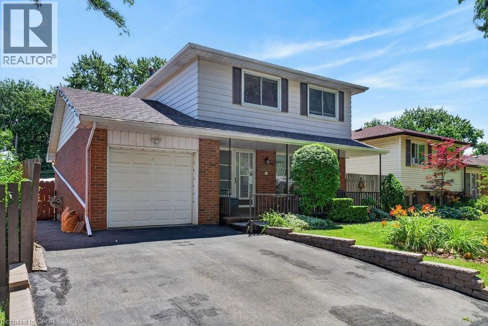 2440 Cyprus Avenue, Burlington, ON