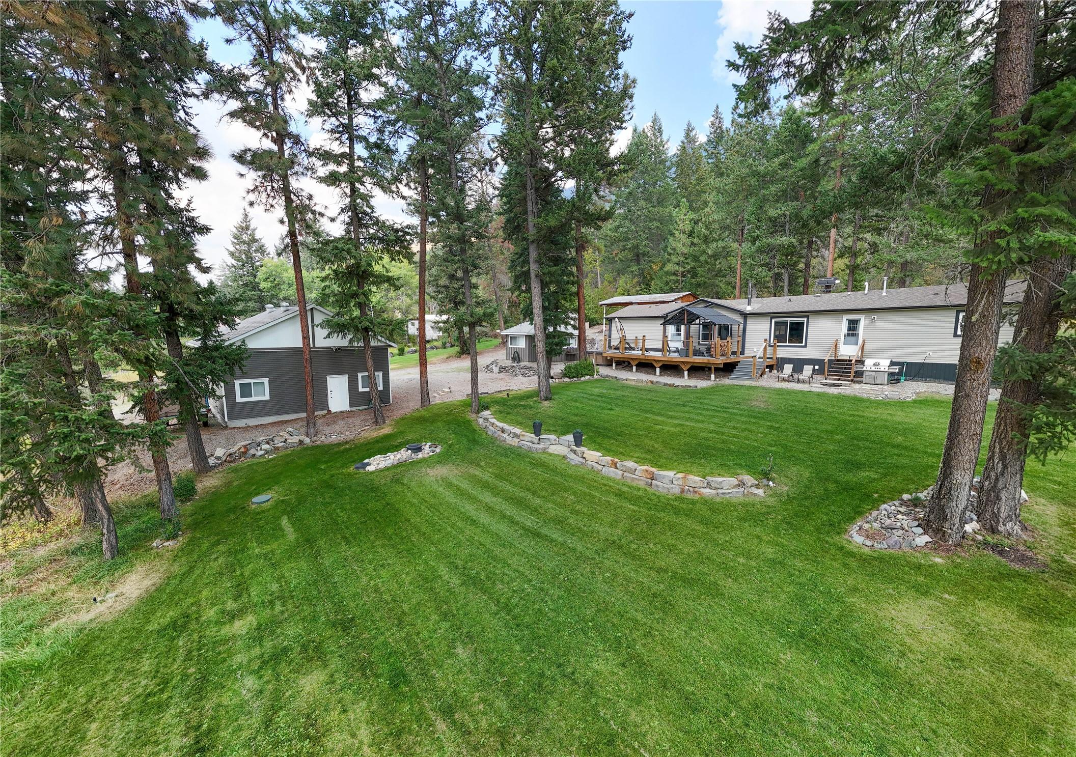 6524 Mcdonald Loop Road, Grasmere, BC