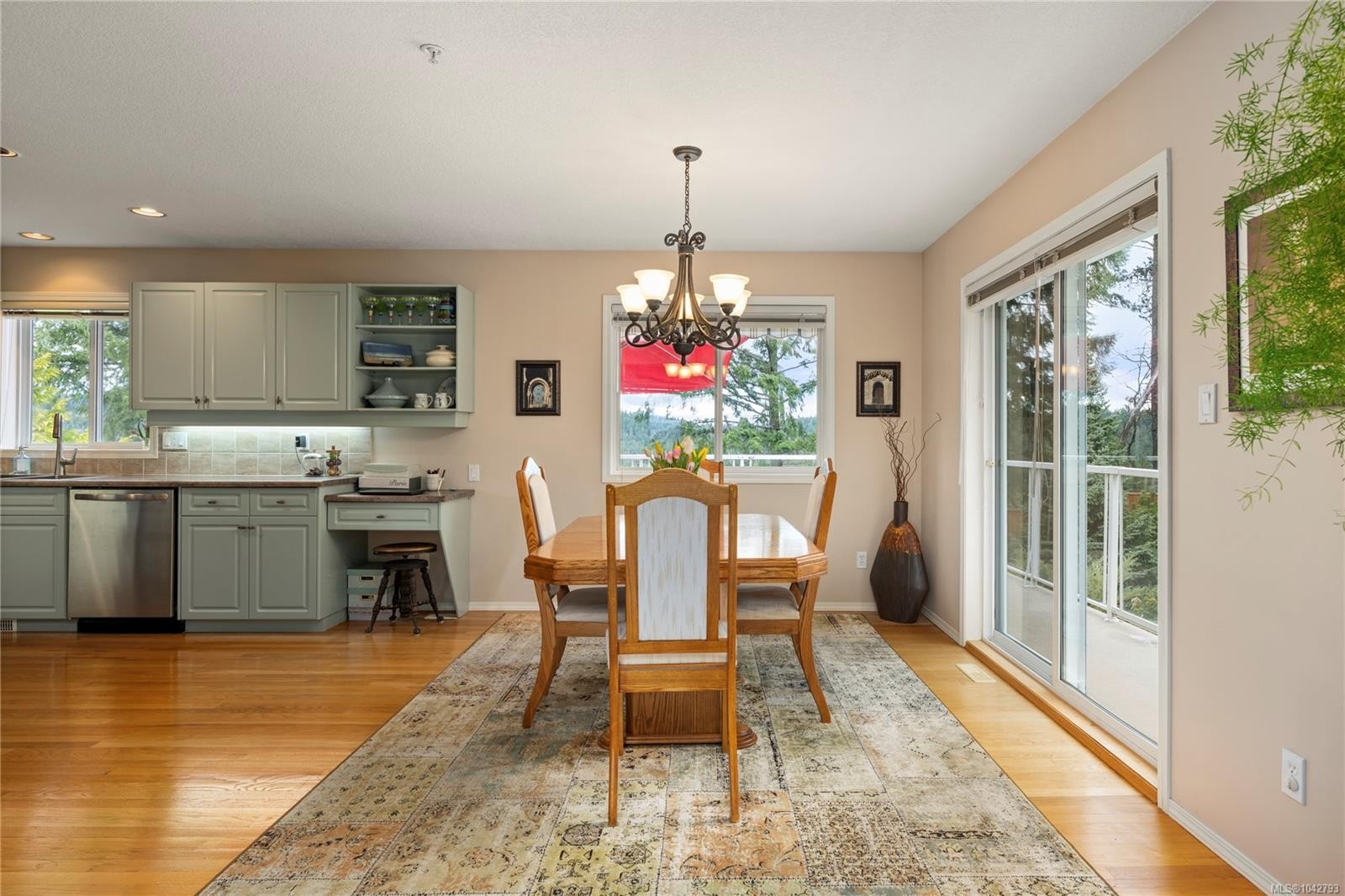 3255 Folkestone Dr, Nanaimo, BC