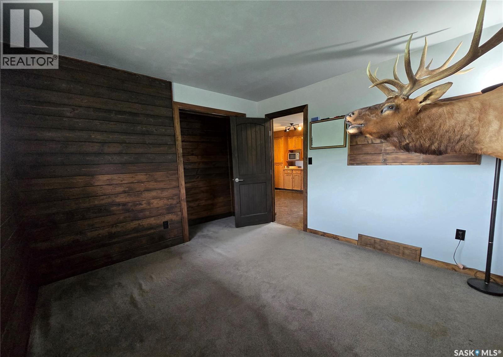 Kozmech Acreage, Wallace Rm No. 243, SK