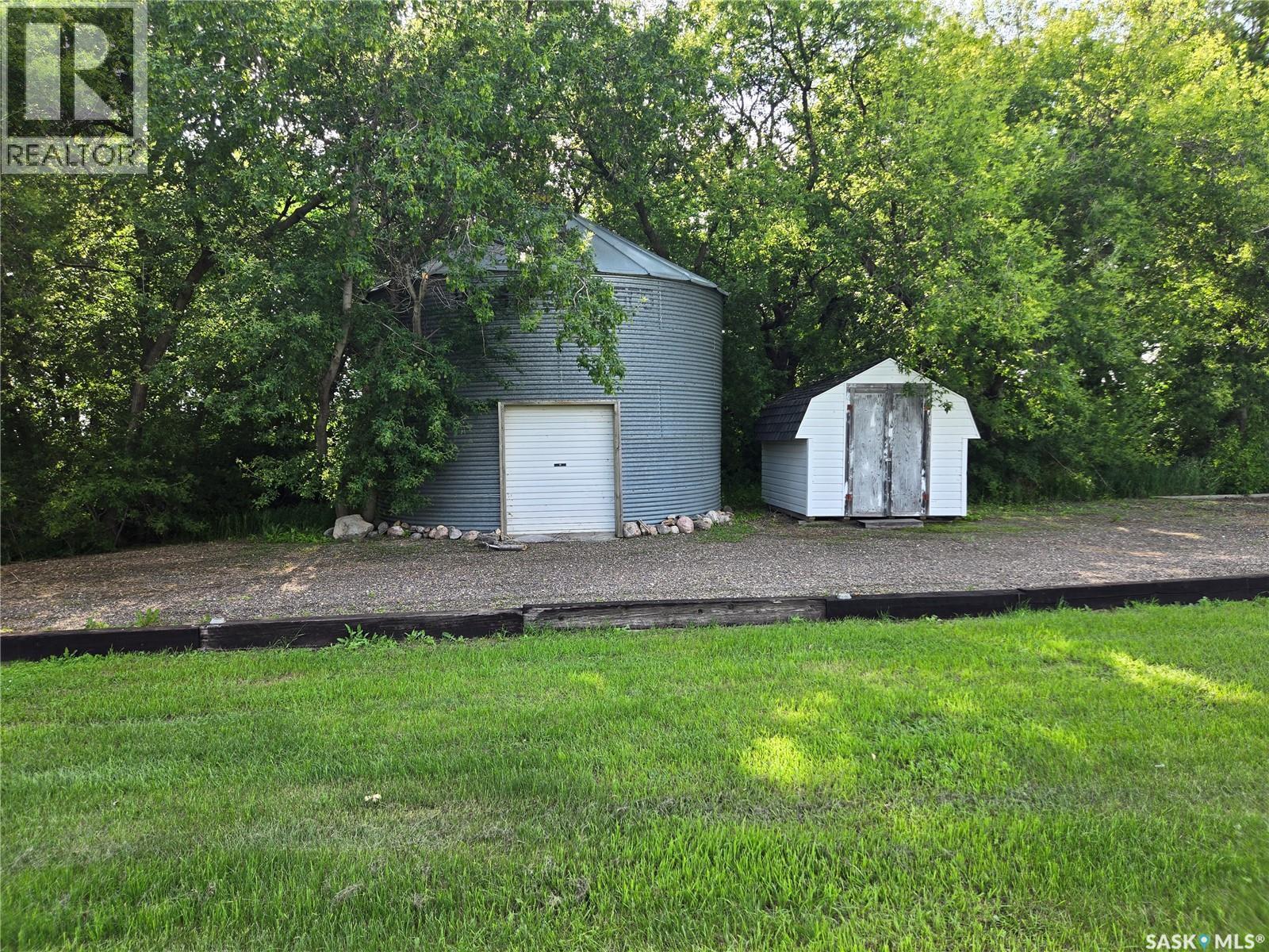 Kozmech Acreage, Wallace Rm No. 243, SK