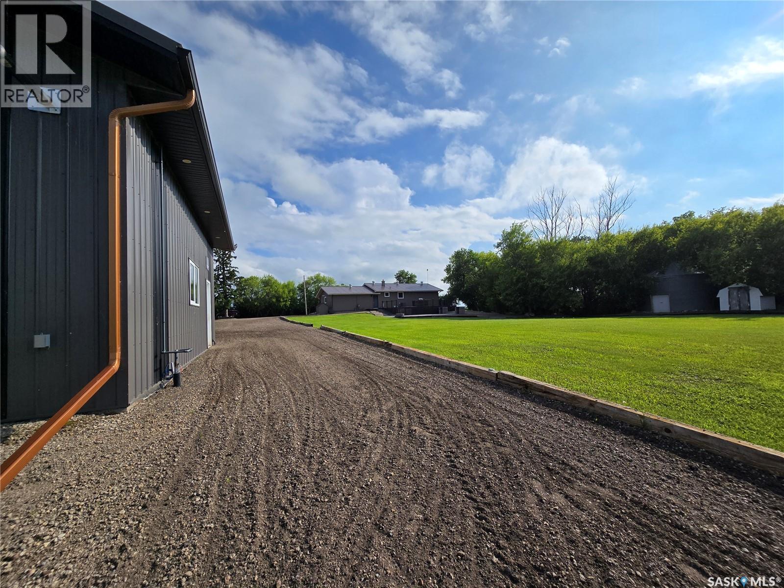 Kozmech Acreage, Wallace Rm No. 243, SK