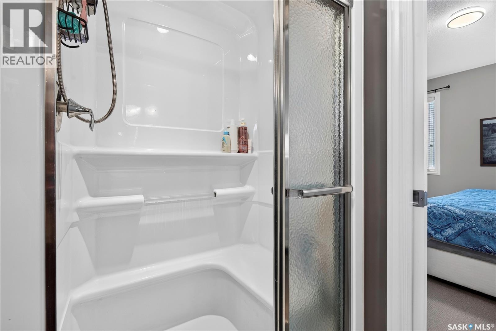 2202 Arens Road E, Regina, SK