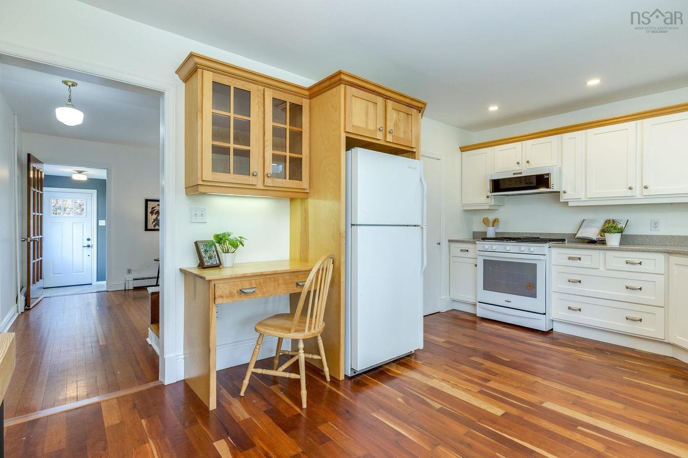 5525 Cabot Place, Halifax, NS