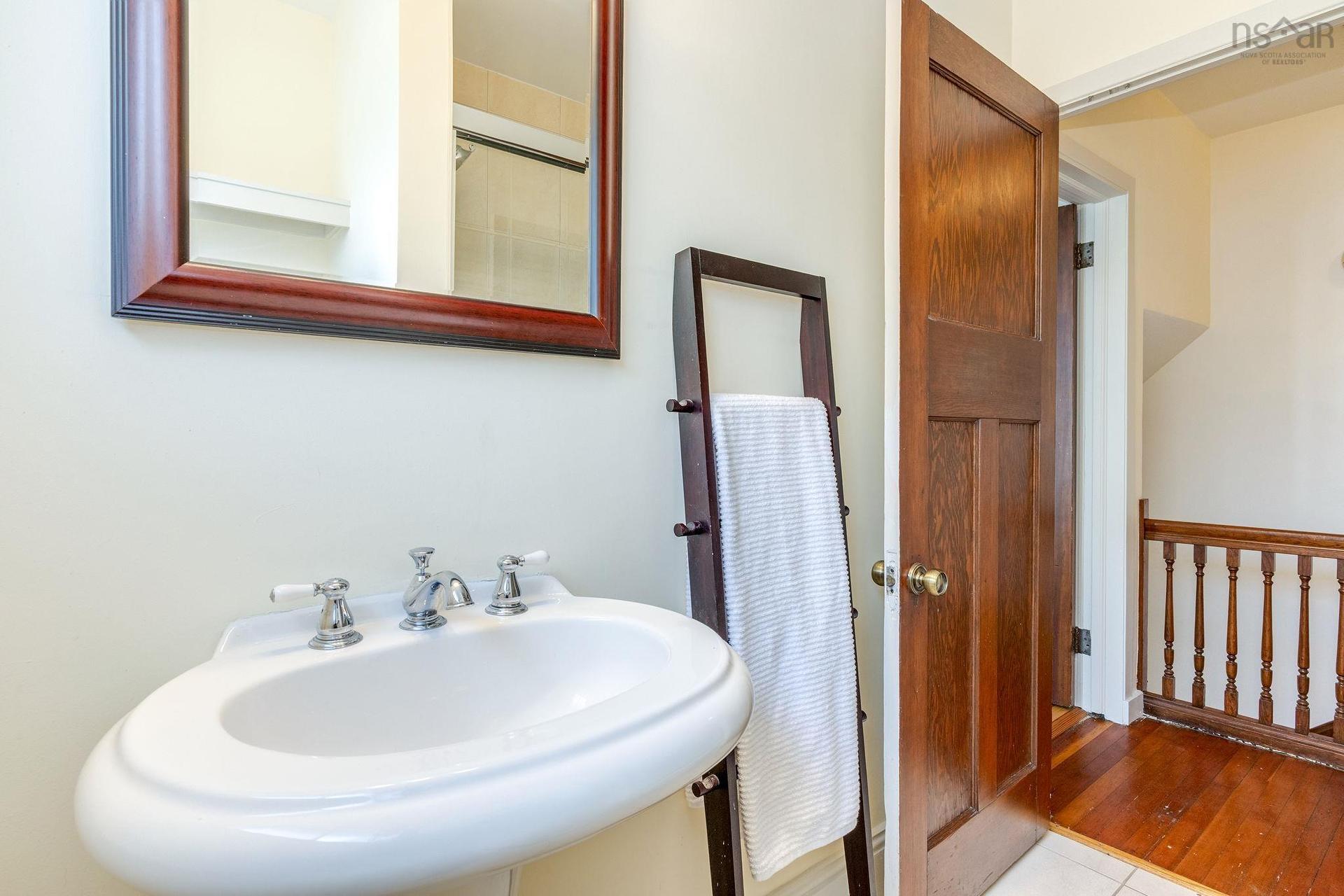 5525 Cabot Place, Halifax, NS