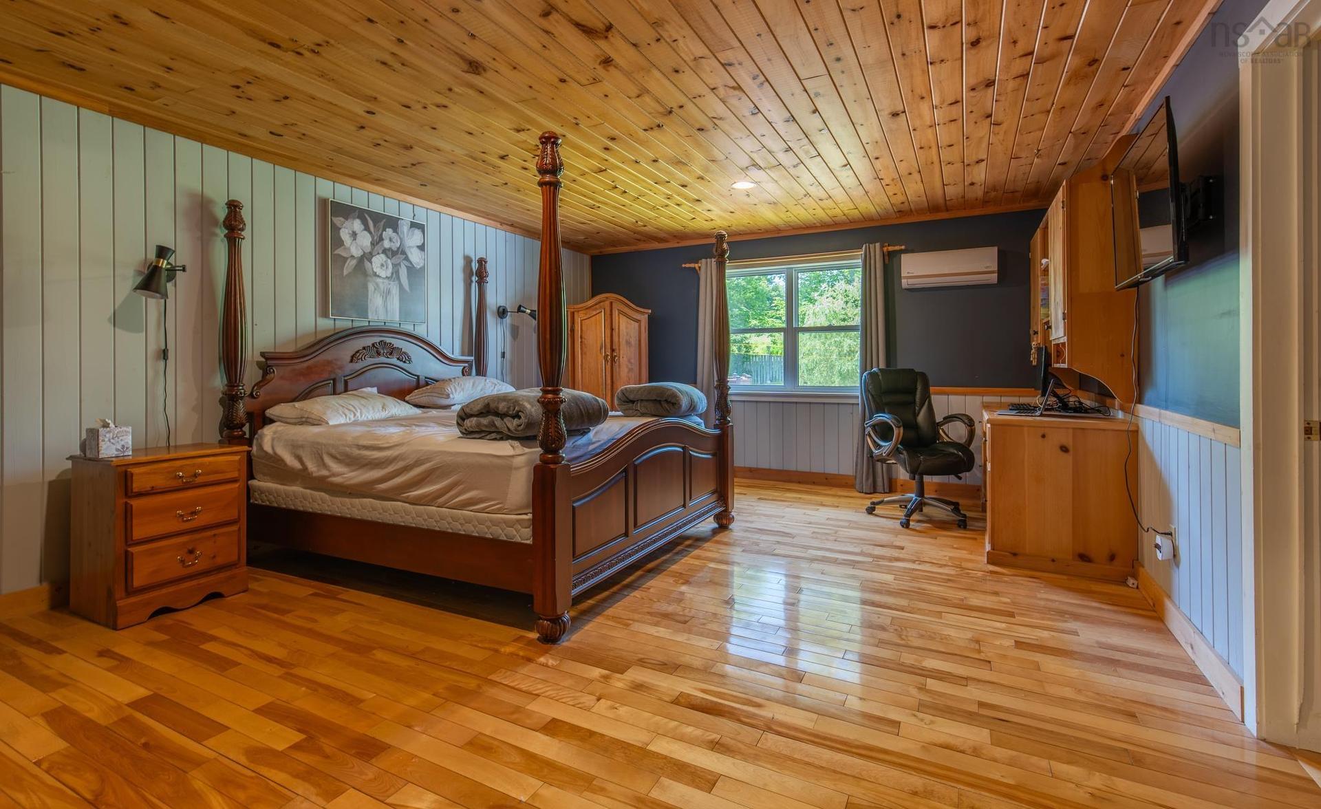 31 Maple Drive, Brooklyn, NS