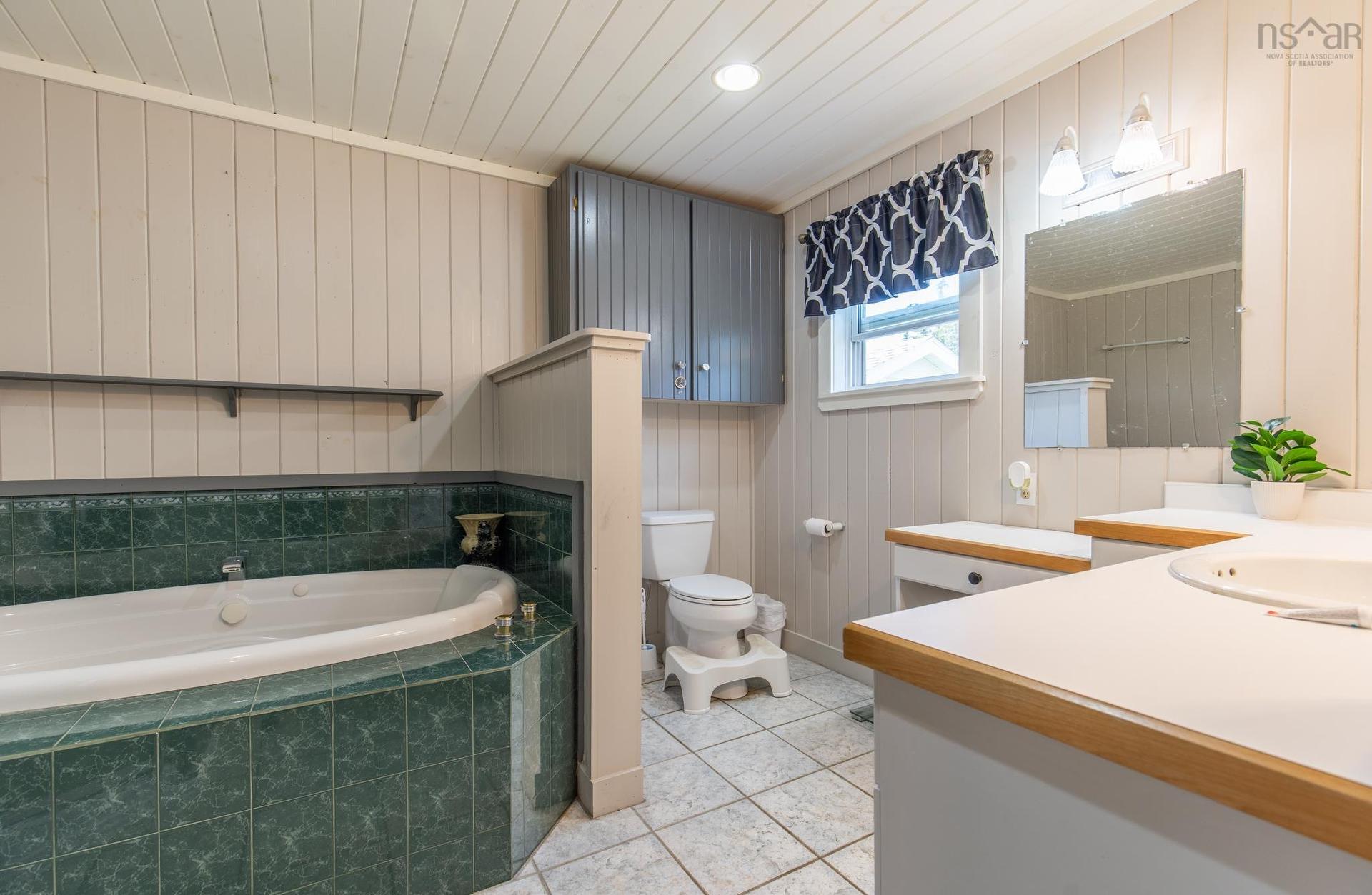 31 Maple Drive, Brooklyn, NS