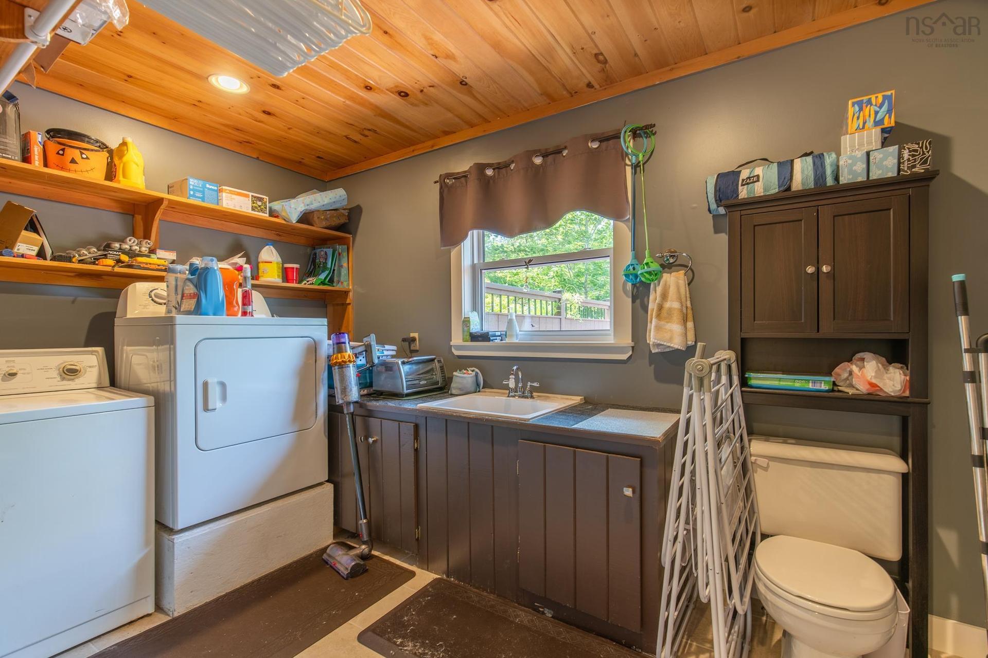 31 Maple Drive, Brooklyn, NS
