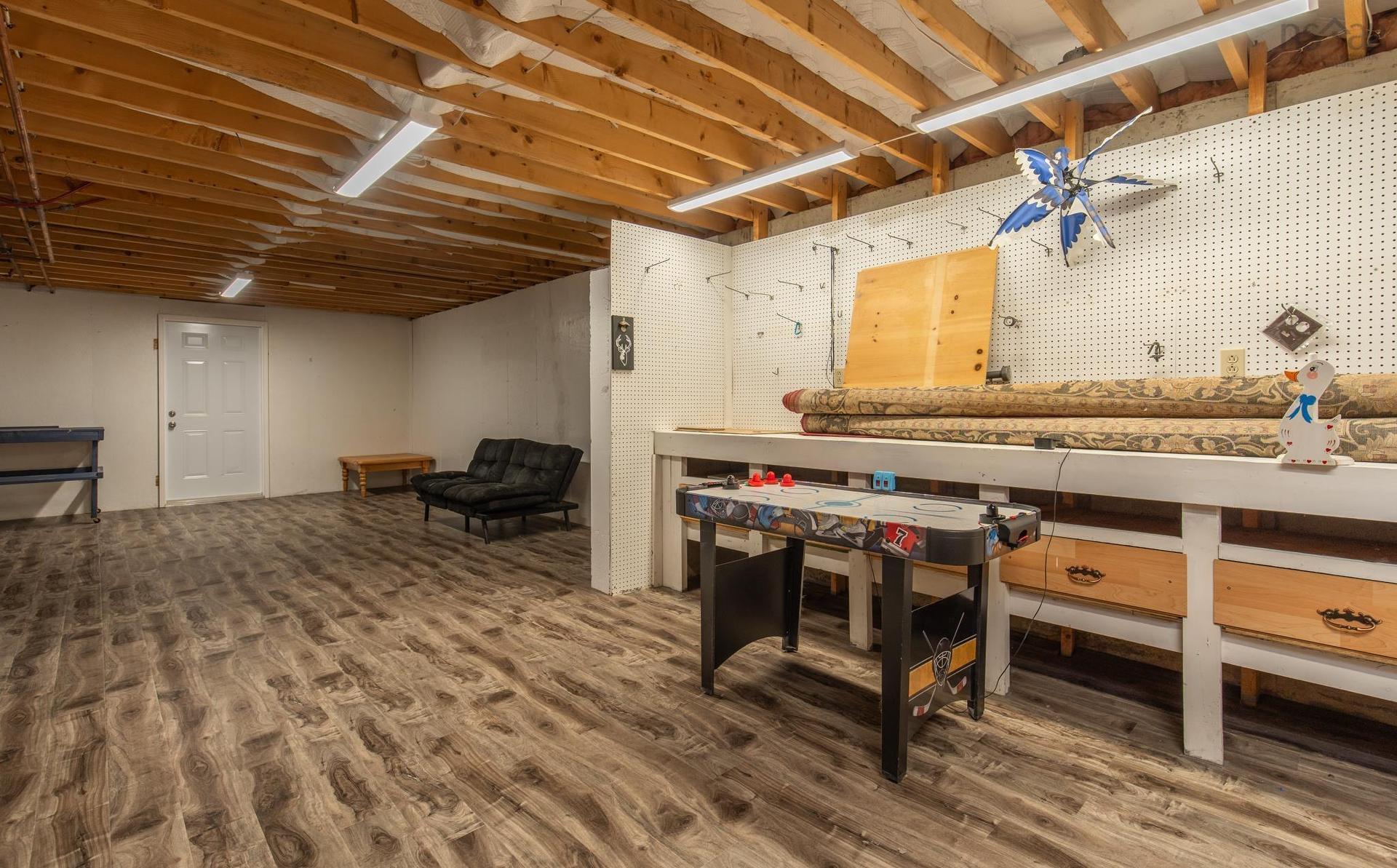 31 Maple Drive, Brooklyn, NS