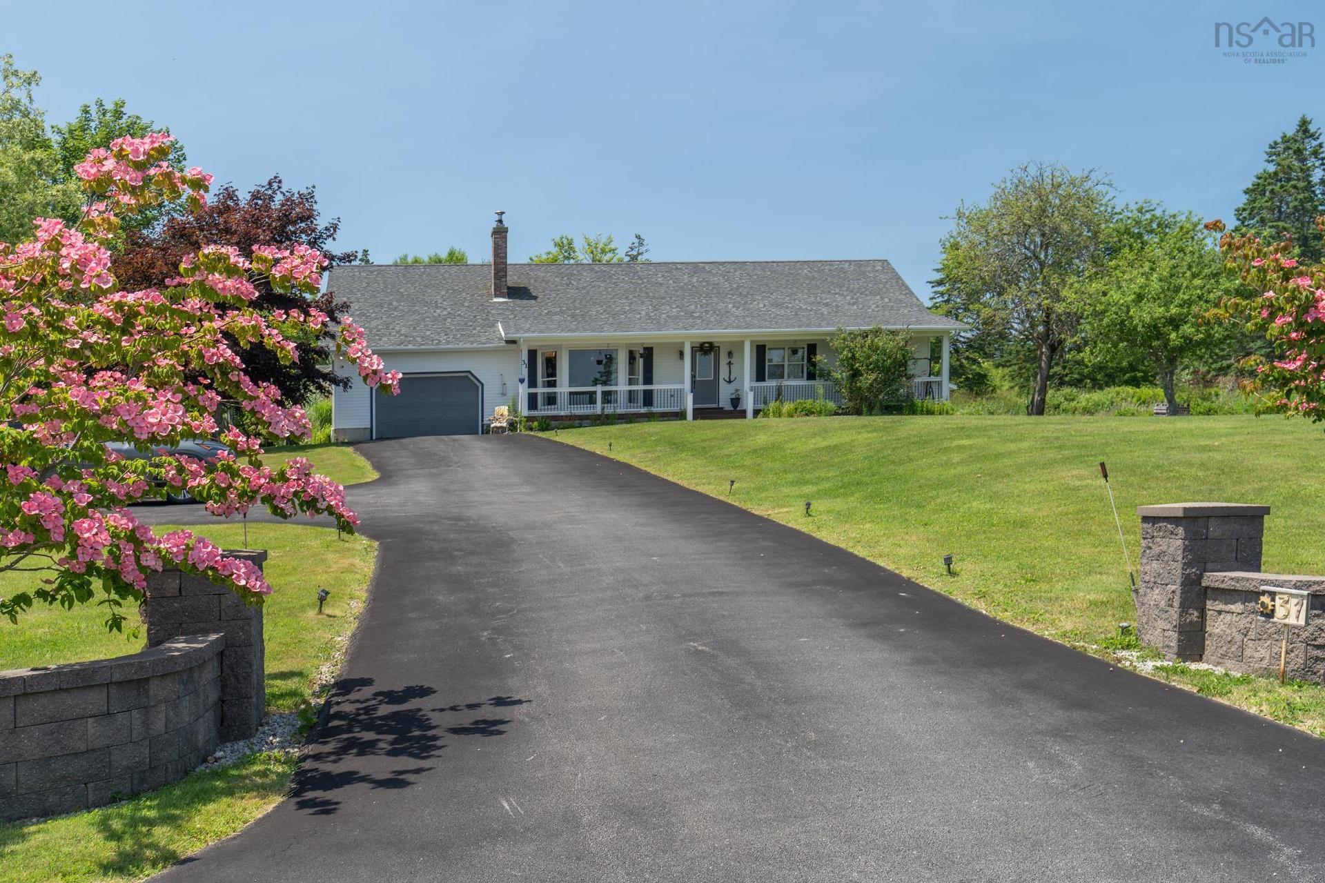 31 Maple Drive, Brooklyn, NS