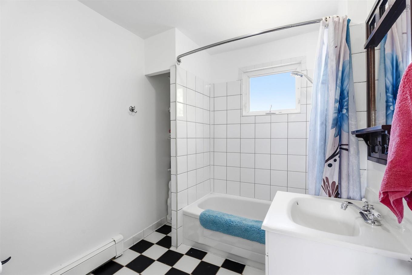 13 Fernhill Drive, Dartmouth, NS