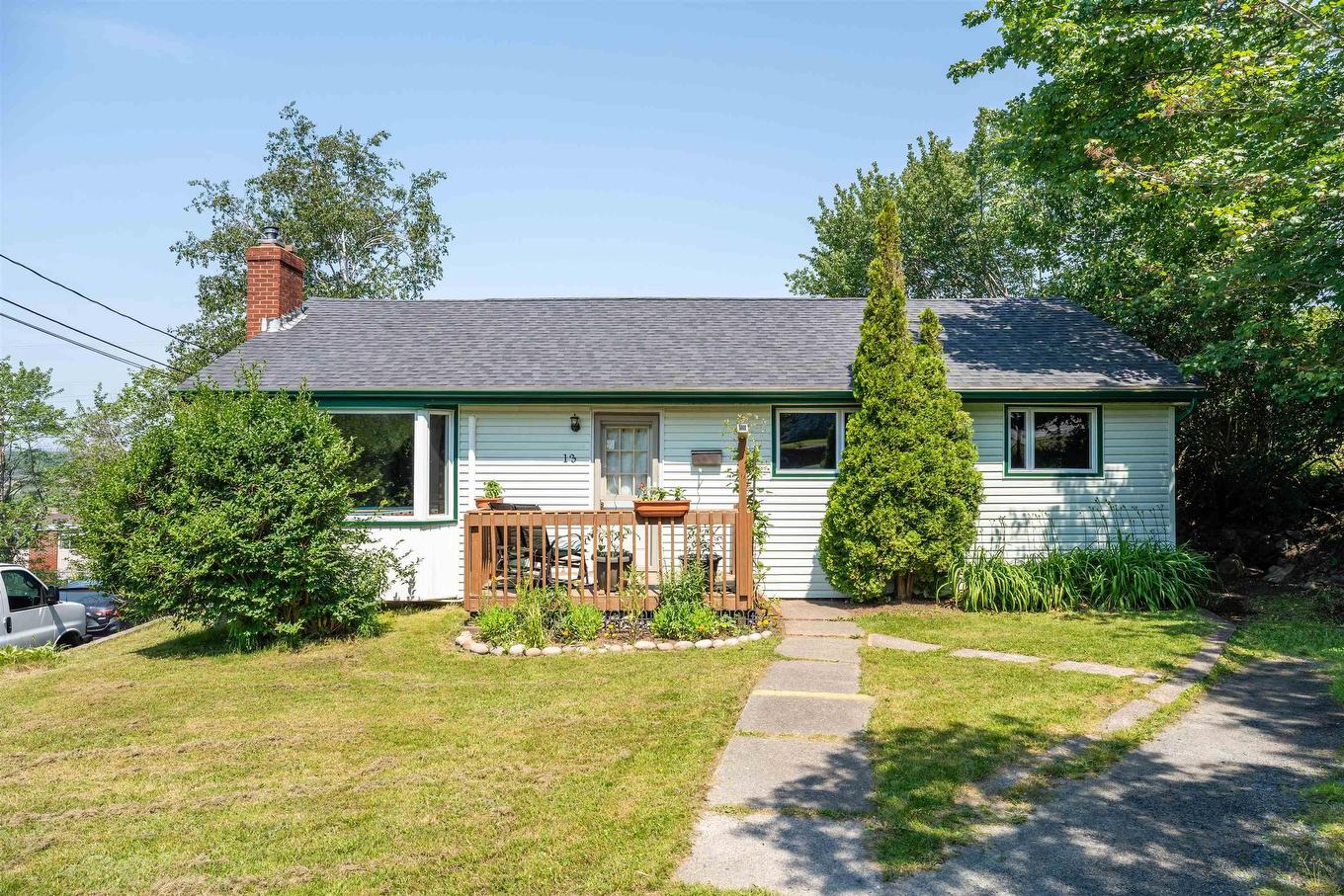13 Fernhill Drive, Dartmouth, NS
