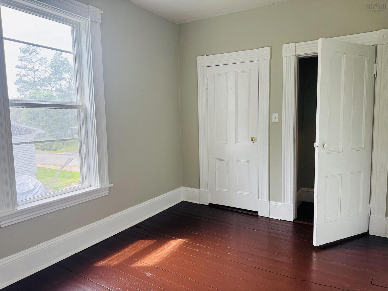 122 Queen Street, Parrsboro, NS
