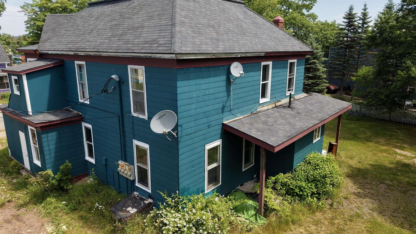 122 Queen Street, Parrsboro, NS