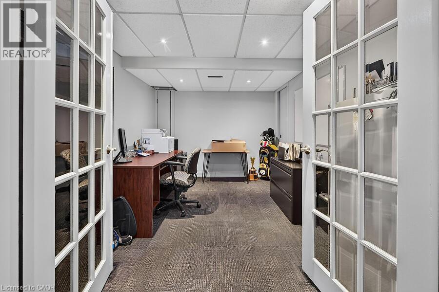 26 Freeland Court, Hamilton, ON - Indoor Photo Showing Office