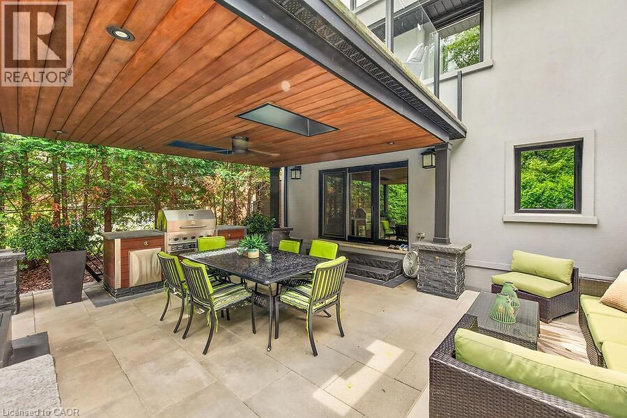 26 Freeland Court, Hamilton, ON - Outdoor With Deck Patio Veranda With Exterior