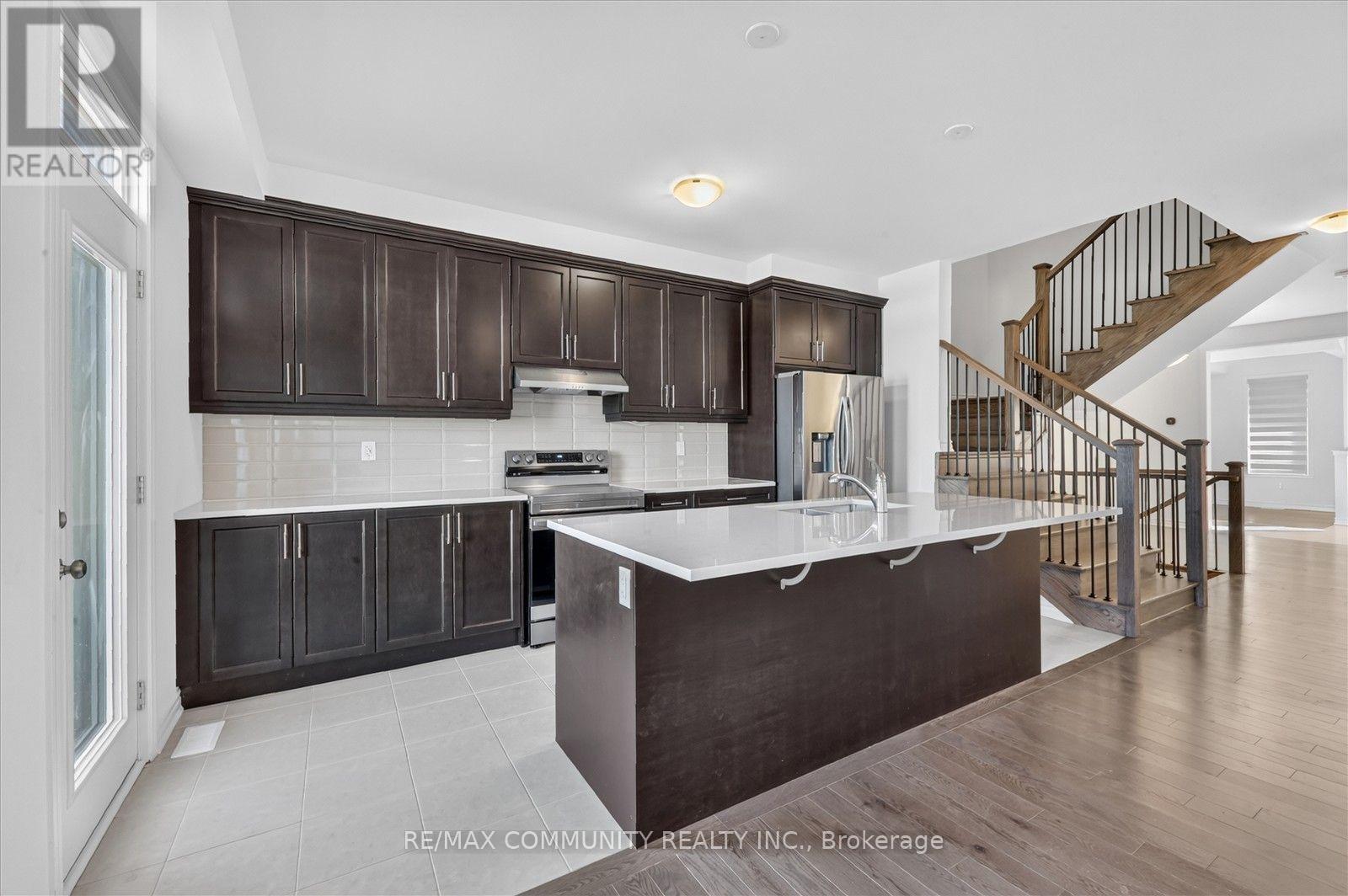 3423 Deepglade Path, Pickering, ON
