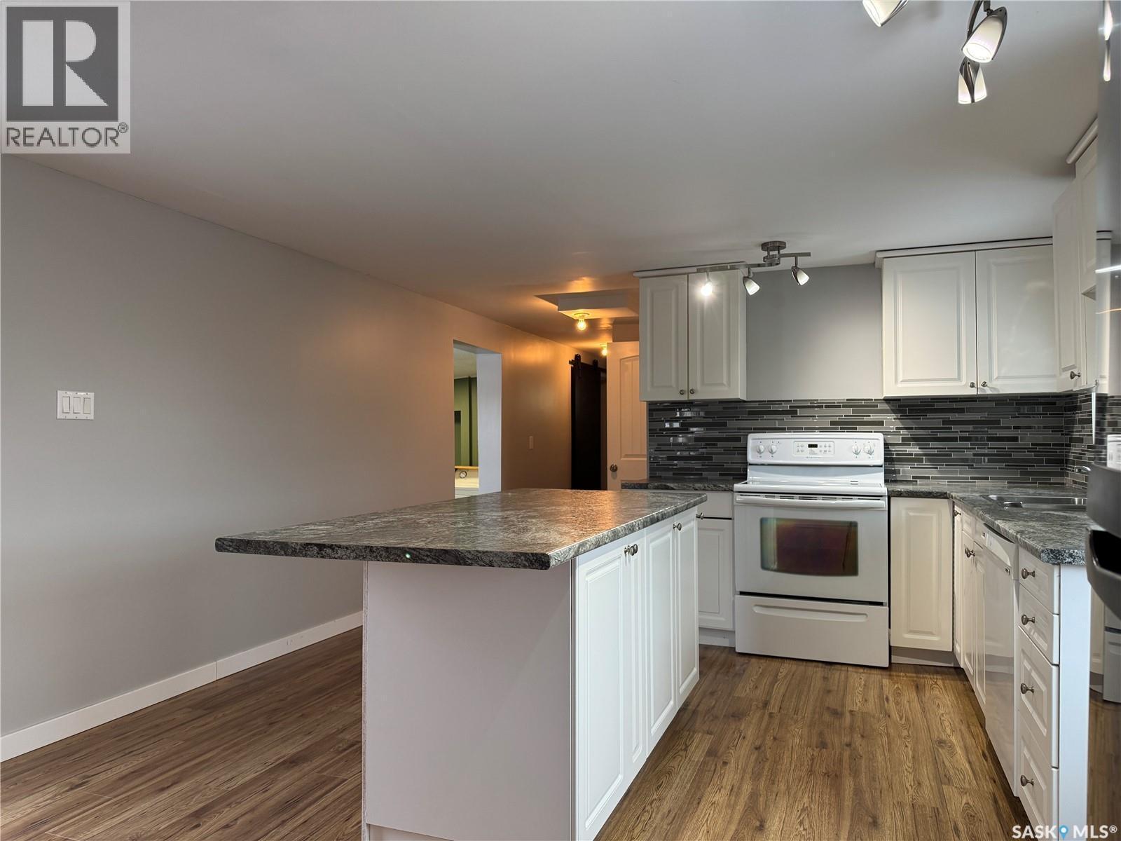 308 Tesky Crescent, Wynyard, SK