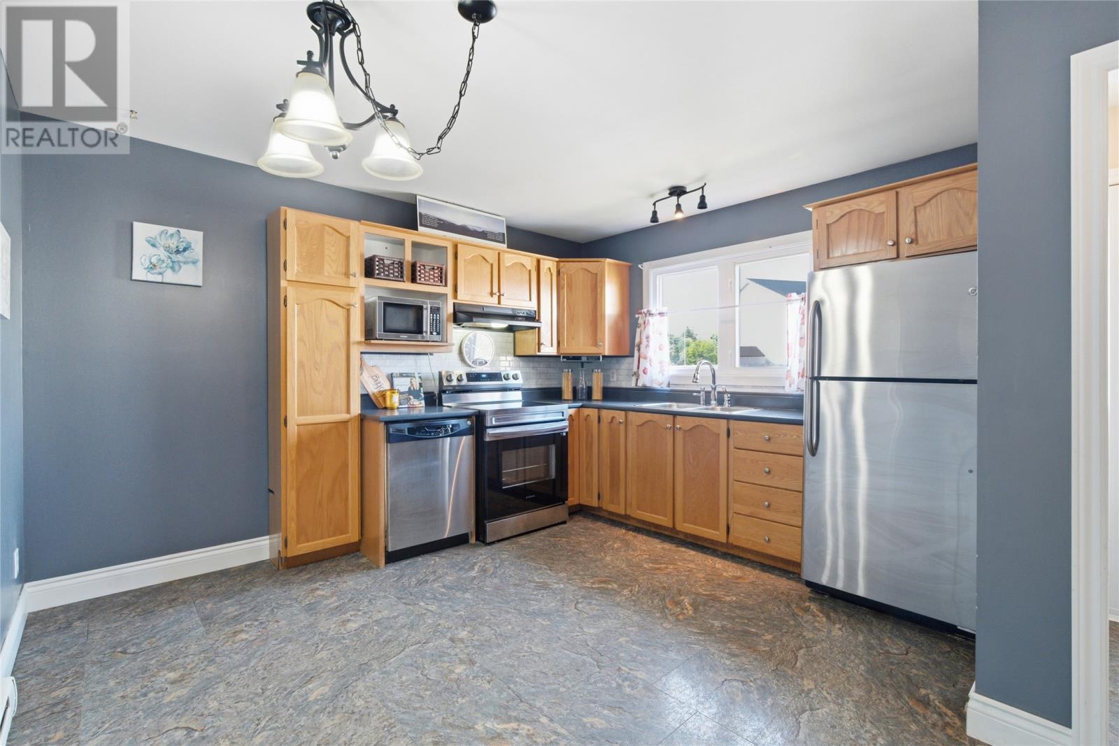 9 White Place, Mount Pearl, NL