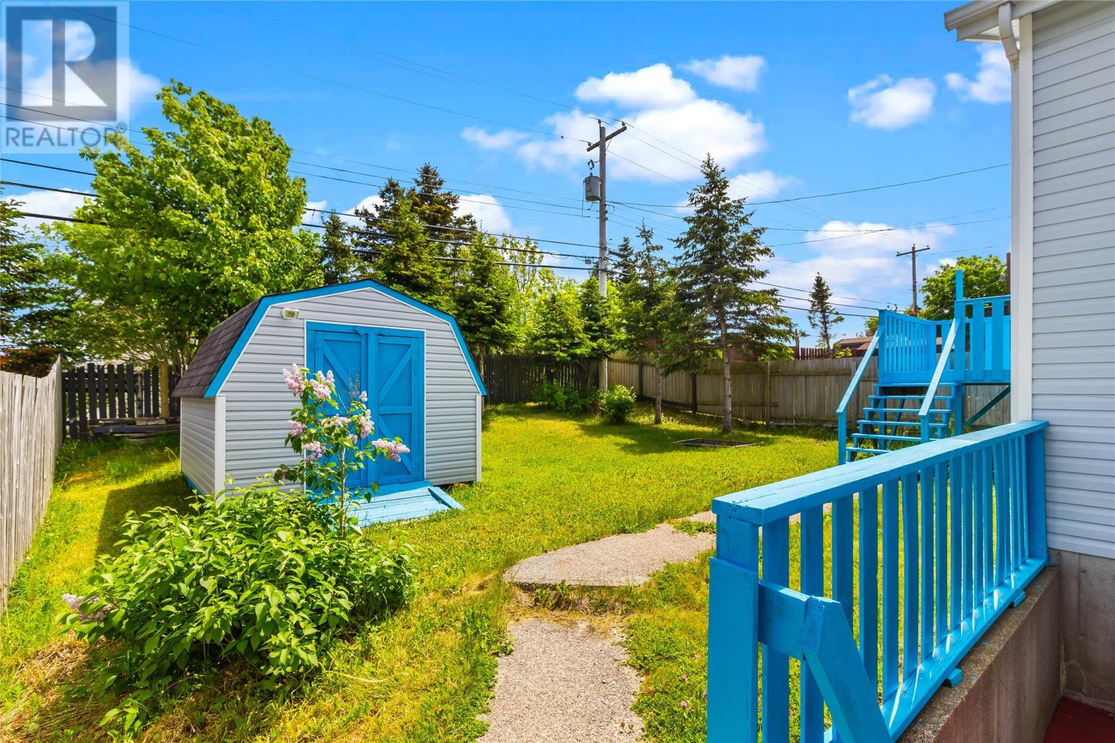 Fenced back yard with shed, patio and walkout basement door - 7 Penney Crescent, St John'S, NL