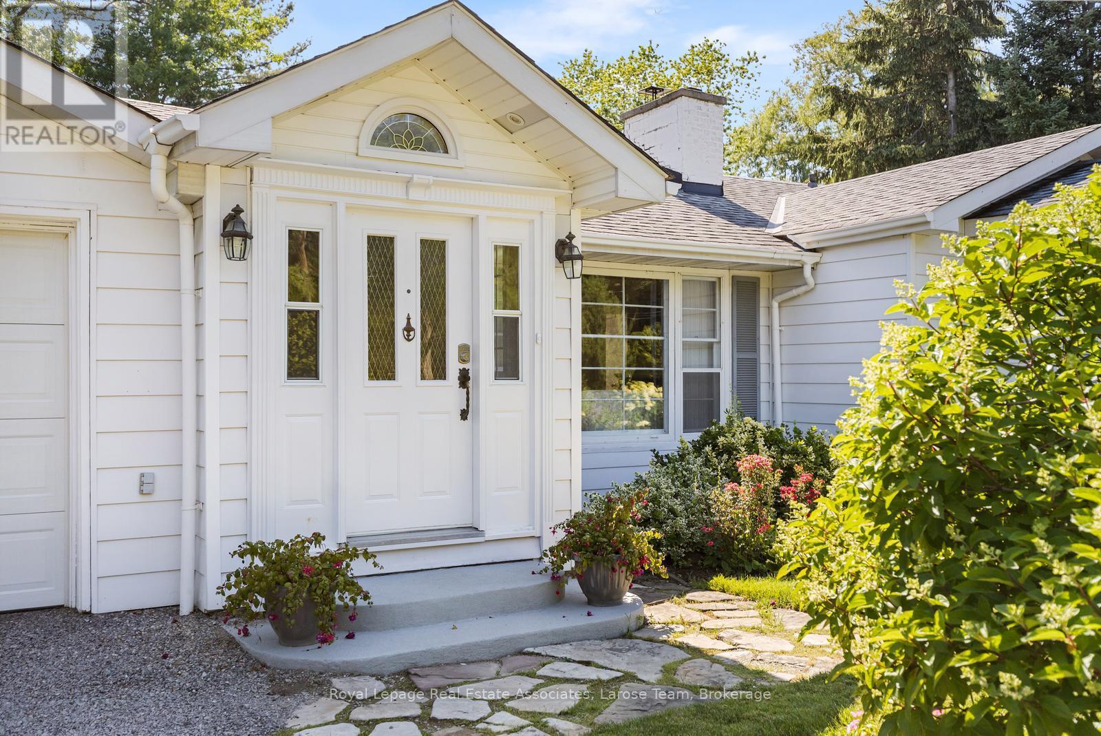 434 Apple Lane, Mississauga, ON