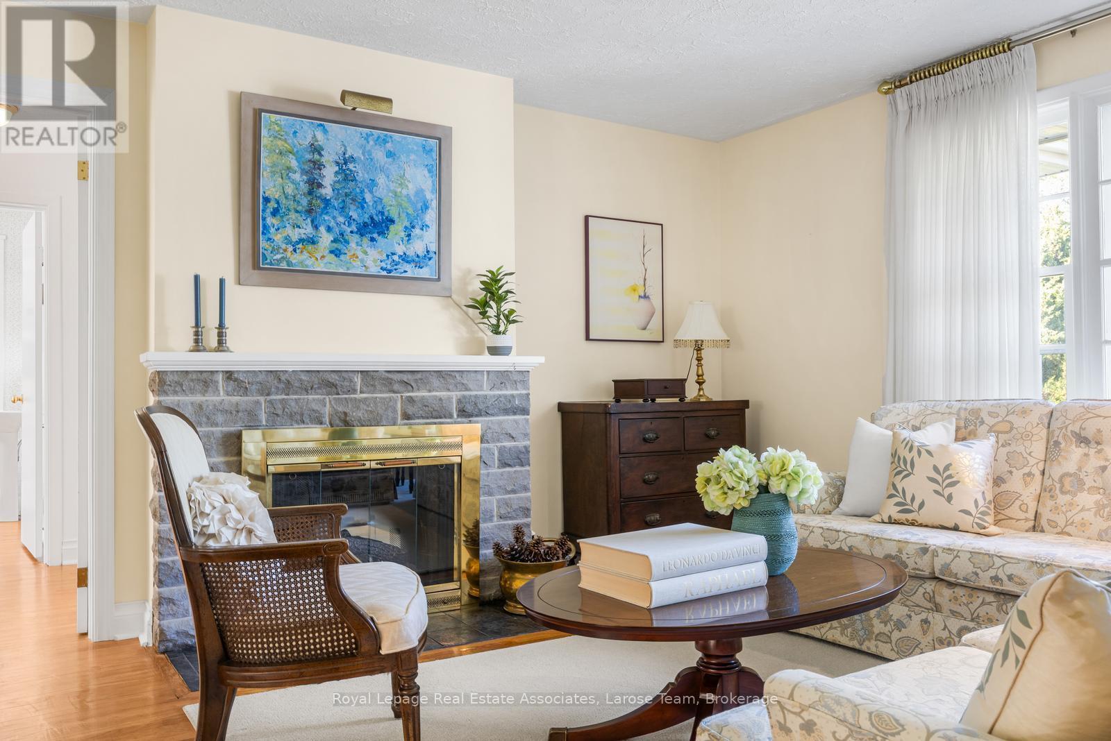 434 Apple Lane, Mississauga, ON