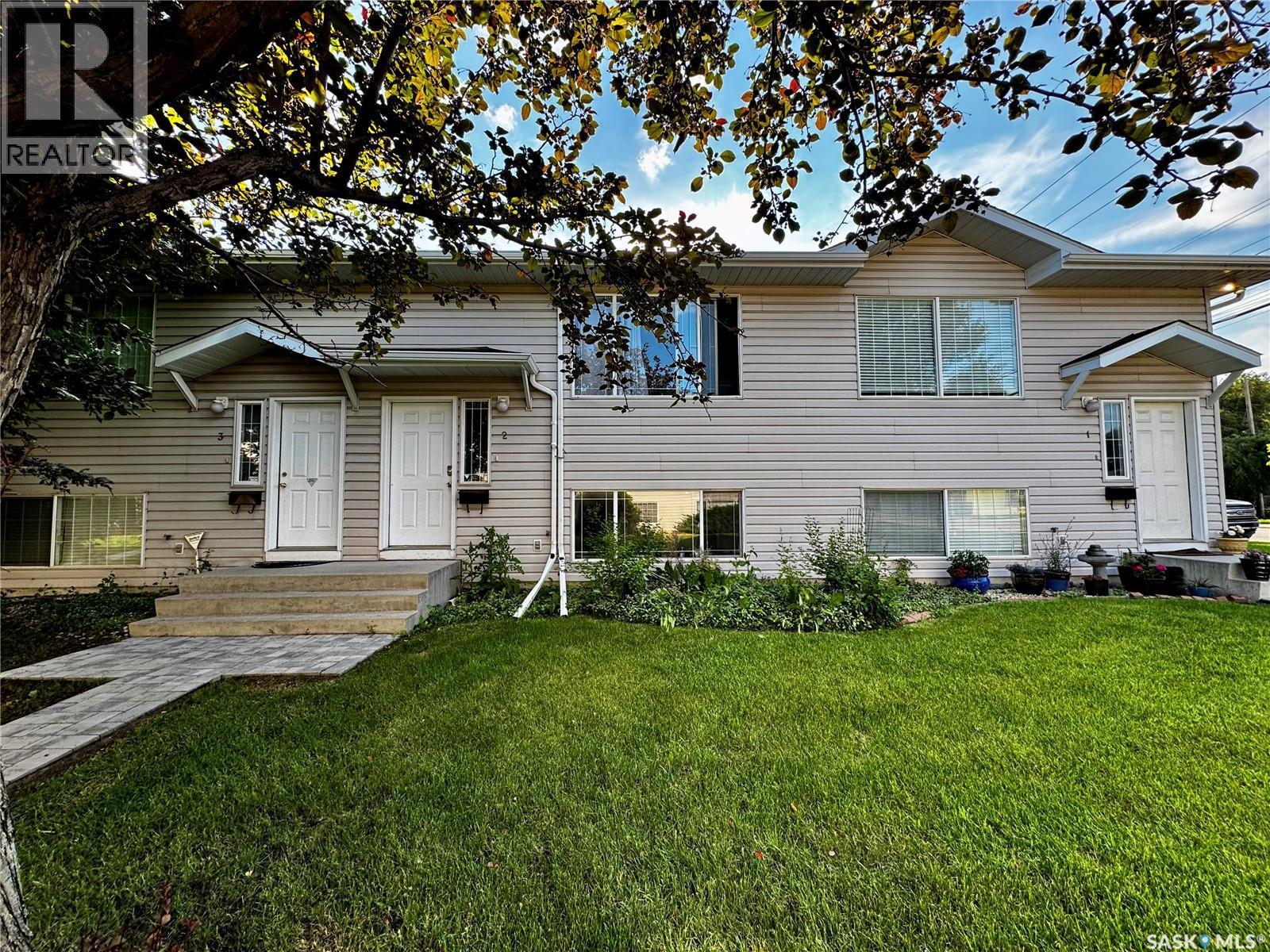 2 95 115Th Street E, Saskatoon, SK