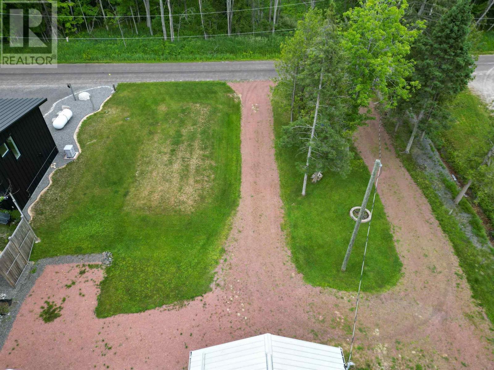 2761 Hawdon Dr, Richards Landing, ON