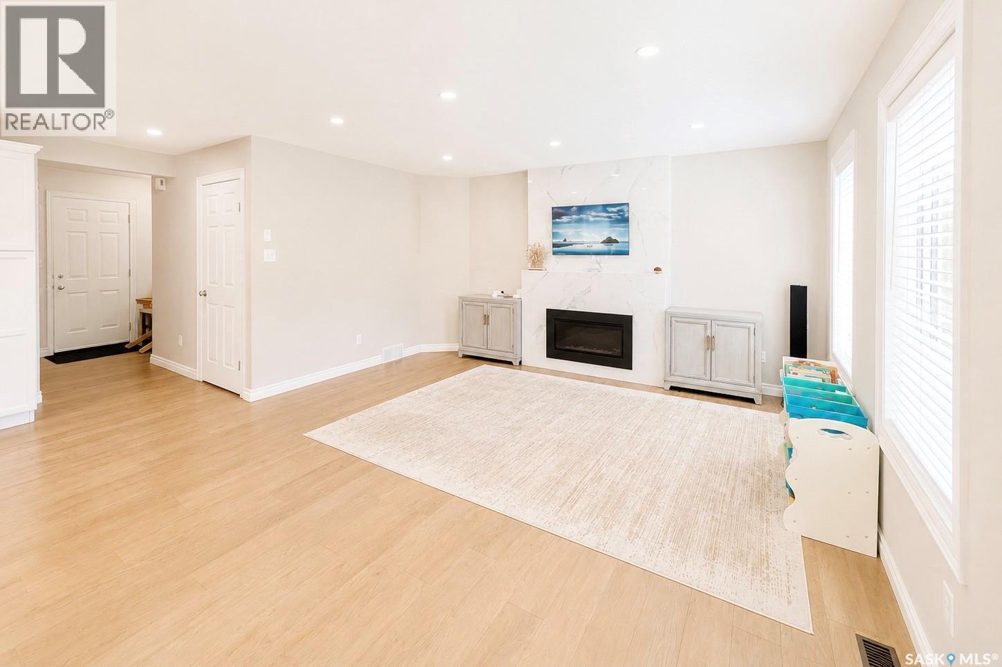 338 Stensrud Road, Saskatoon, SK